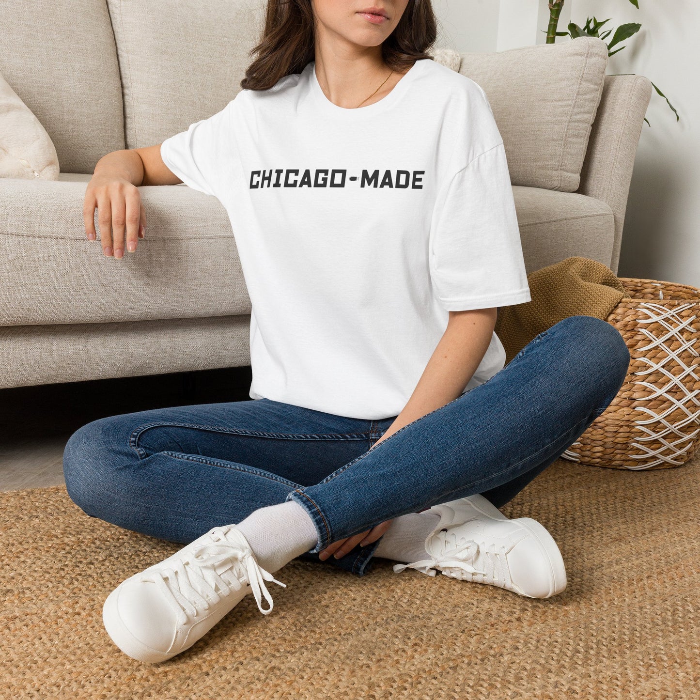 
                  
                    CHICAGO MADE: T
                  
                